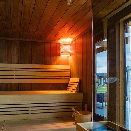 Wakacyjna Osada Lodge