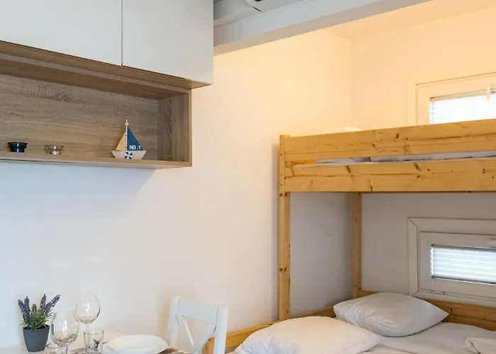 Wakacyjna Osada Jezierzany