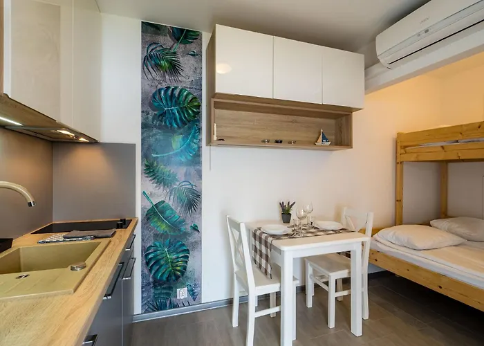 Wakacyjna Osada * Jezierzany